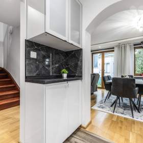 Foto inzerátu Prodej nově postaveného rod. domu 5+1, 160m2, pozemek 591m2, Jeneč, ul. Unhošťská