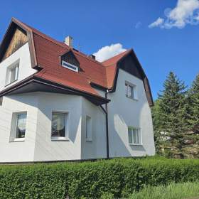 Foto inzerátu Prodej rodinného domu 240 m2, pozemek 705m2, Hrob - Mlýny.