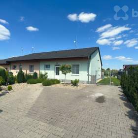Prodej rodinného domu 3+kk 80m² , pozemek 737m²  Kozomínská, Postřižín / 19457703