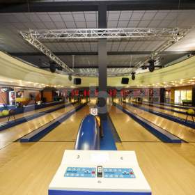 Foto inzerátu Prodej zábavního a bowlingového centra, Hradec Králové