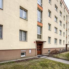 Pronájem bytu 2+1 (54 m² ) s lodžií (5 m² ) na Petřinách / 19471071