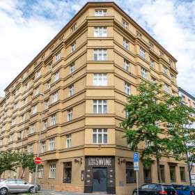 Citlivě zrekonstruovaný byt 3+kk u metra A k pronájmu / 19475319