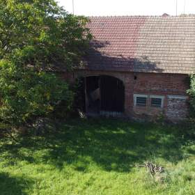 Foto inzerátu Statek s velkým pozemkem cca 2182 m2, Librantice