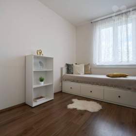 Prodej bytu 1+kk, 31 m² , Klecany / 19484140