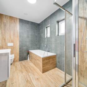 Foto inzerátu Prodej novostavby 5+kk se zahradou, Hradec Králové