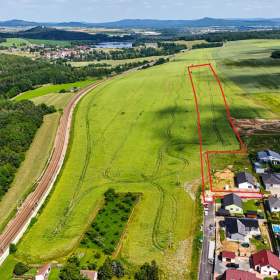 Foto inzerátu Prodej pozemku v Ejpovicích - investiční příležitost v atraktivní lokalitě
