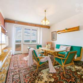 Prodej prostorného družstevního bytu 4+1 s garáží a výhledem na Plzeň a Radyni / 19499568