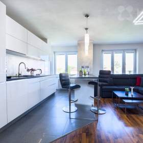 Prodej bytu 6+KK, 136 m2, Klostermanova ulice, České Budějovice / 19499715
