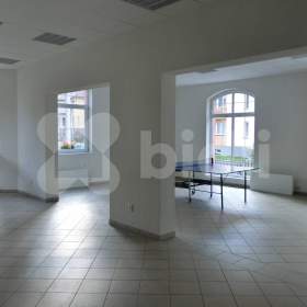 Foto inzerátu Pronájem komerčních prostor 110m2, Chrudim, Na Valech