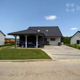 Foto inzerátu Novostavba rodinného domu 5+1, Neslovice - Jasanová, garáž, terasa