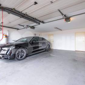 Foto inzerátu Prodej rodinného domu s velkou zahradou, 1824 m2, Roudnice nad Labem