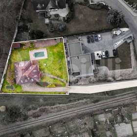 Foto inzerátu Prodej rodinného domu s velkou zahradou, 1824 m2, Roudnice nad Labem