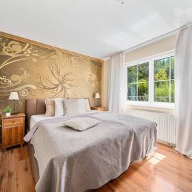 Foto inzerátu Prodej RD 6+1 se zahradou 1152m2 - Skalice