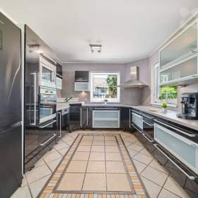 Prodej RD 6+1 se zahradou 1152m2 -  Skalice / 19516032