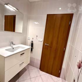 Foto inzerátu Prodej, Byt 4+1, 91 m2, Mandysova ulice, Nový Hradec Králové