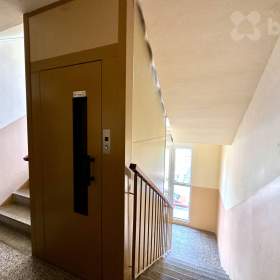 Foto inzerátu Prodej, Byt 4+1, 91 m2, Mandysova ulice, Nový Hradec Králové