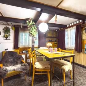 Foto inzerátu Prodej chaty o velikosti 38 m2 v lese s elektřinou