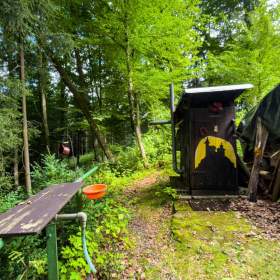 Foto inzerátu Prodej chaty o velikosti 38 m2 v lese s elektřinou