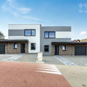 Rodinný dům 5+kk s garáží a zahradou -  novostavba na pozemku 501 m² , Hořovice / 19534345