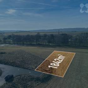 Pozemek se stavebním povolením na rodinný dům / 19536247