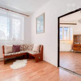 Foto inzerátu Prodej bytu 3+1 v rodinném domě ze zahradou 158m2