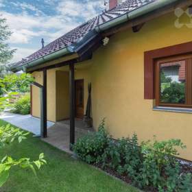 Foto inzerátu prodej domu 5+kk, 169m2, zahrada.