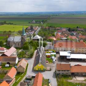 Prodej komerční nemovitosti 890 m2 na pozemku 1877 m2, Charvatce / 19543792