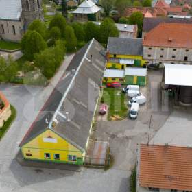 Foto inzerátu Prodej komerční nemovitosti 890 m2 na pozemku 1877 m2, Charvatce