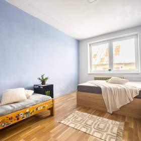 Foto inzerátu Prodej bytu v 1/2NP - 3+1, 77 m2, lodžie 5 m2, sklep 33 m2, Uherčice