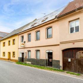 Prodej, dům zastavěná plocha 121 m2, užitná plocha 303 m2, Kravaře u České lípy / 19544331