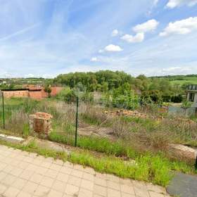 Foto inzerátu Pozemek k výstavbě rodinného domu 819m2 - Moravský Krumlov, část Rakšice