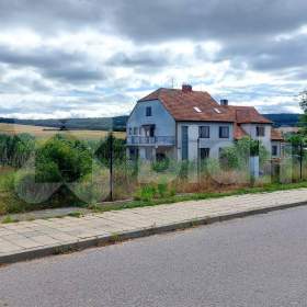 Foto inzerátu Pozemek k výstavbě rodinného domu 819m2 - Moravský Krumlov, část Rakšice