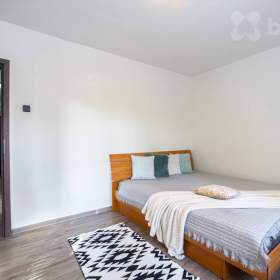 Foto inzerátu Prodej bytu 3+1/L, 75 m2, zahrada, parkování, Nučice, okr. Praha - západ