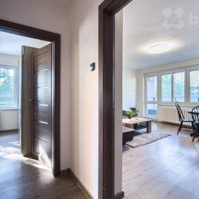 Foto inzerátu Prodej bytu 3+1/L, 75 m2, zahrada, parkování, Nučice, okr. Praha - západ