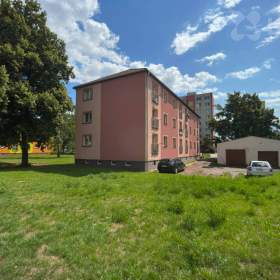 Prodej bytu 1+1, 36 m²  -  Štětí, cihlový dům / 19551439