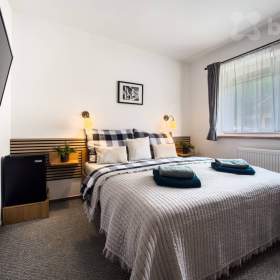 Prodej ubytovacího zařízení 433m2, pozemek 597 m2 / 19551554