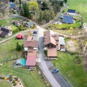 Prodej dvou ubytovacích zařízení 968 m2 užitné plochy, s pozemkem 4150 m2, Lučany nad Nisou / 19553255