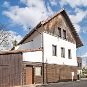 Foto inzerátu Prodej dvou ubytovacích zařízení 968 m2 užitné plochy, s pozemkem 4150 m2, Lučany nad Nisou