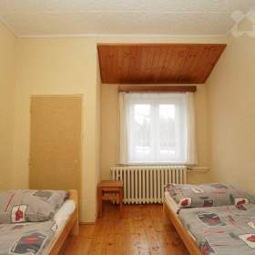 Foto inzerátu Prodej dvou ubytovacích zařízení 968 m2 užitné plochy, s pozemkem 4150 m2, Lučany nad Nisou