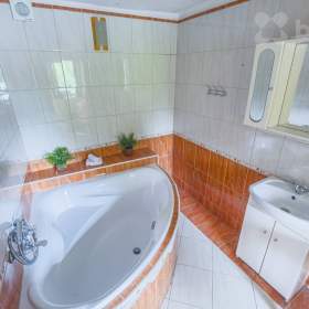 Foto inzerátu Rodinný domek se zahrádkou ve Volenicích