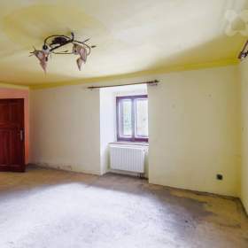 Foto inzerátu Rodinný domek se zahrádkou ve Volenicích