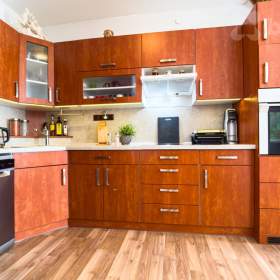 Foto inzerátu Prodej rodinného domu ve Šlapanicích u Brna - klidná lokalita, prostorné bydlení