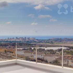 Foto inzerátu Prodej vil ve Španělsku s výhledem na Moře - oblast Alicante Španělsko