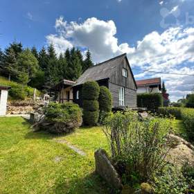 Foto inzerátu Prodej chaty - Horní Blatná, užitná plocha 72 m2, zahrada 1278 m2.