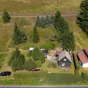 Foto inzerátu Prodej chaty - Horní Blatná, užitná plocha 72 m2, zahrada 1278 m2.