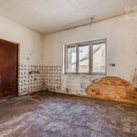 Foto inzerátu Prodej domu k rekonstrukci, RD Kaceřov