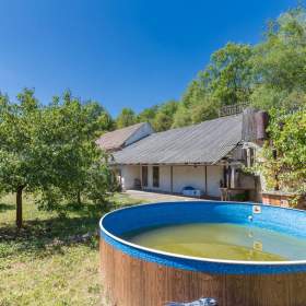 Foto inzerátu Historická usedlost Koleč - Mozolín