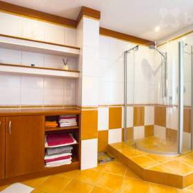 Foto inzerátu Prodej rodinného domu 6kk, 314 m2, zahrada 1385m2 - Stolany u Chrudimi