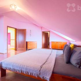 Foto inzerátu Prodej rodinného domu 6kk, 314 m2, zahrada 1385m2 - Stolany u Chrudimi