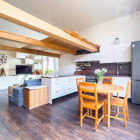 Foto inzerátu Byt 2+kk, 81 m2 + komerční prostor 22 m2, novostavba, OV, Dolní Břežany